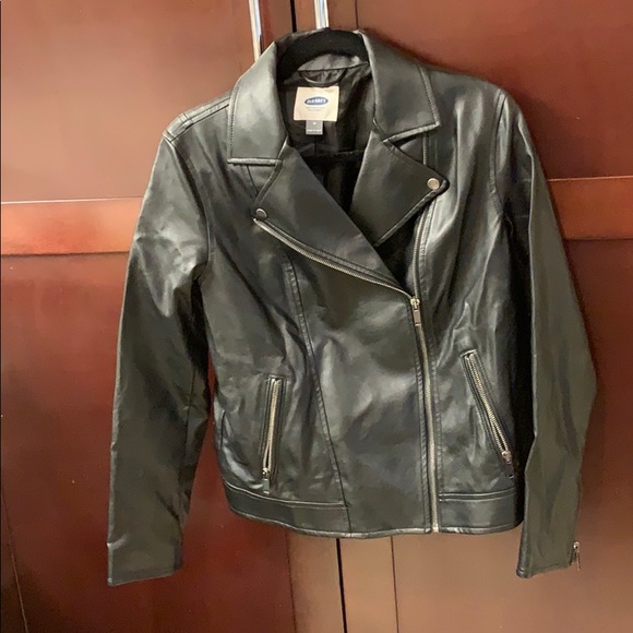 Black synthetic leather jacket women’s. - Picture 2 of 3